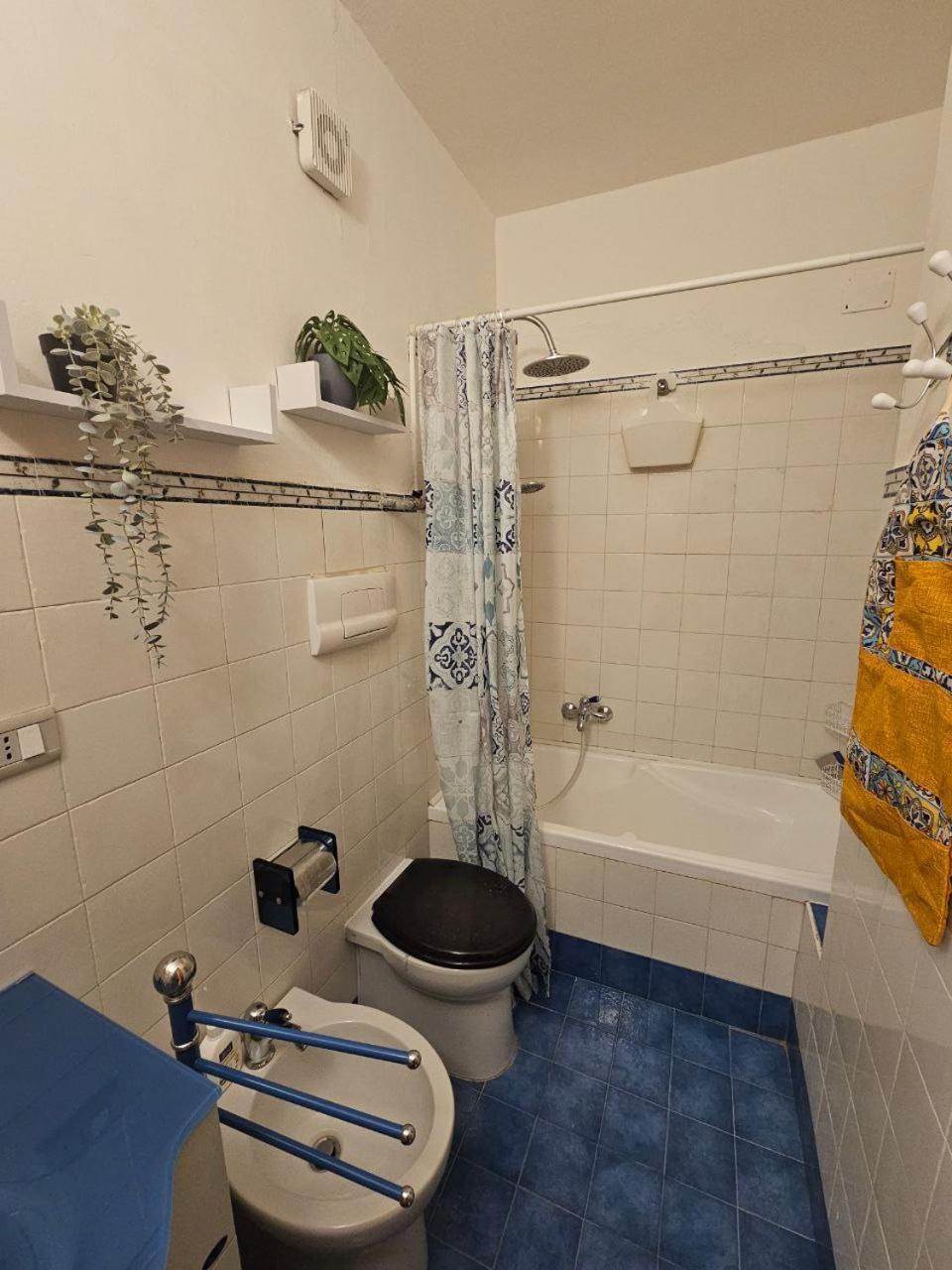 La Maison Bouganville Salerno Eksteriør bilde