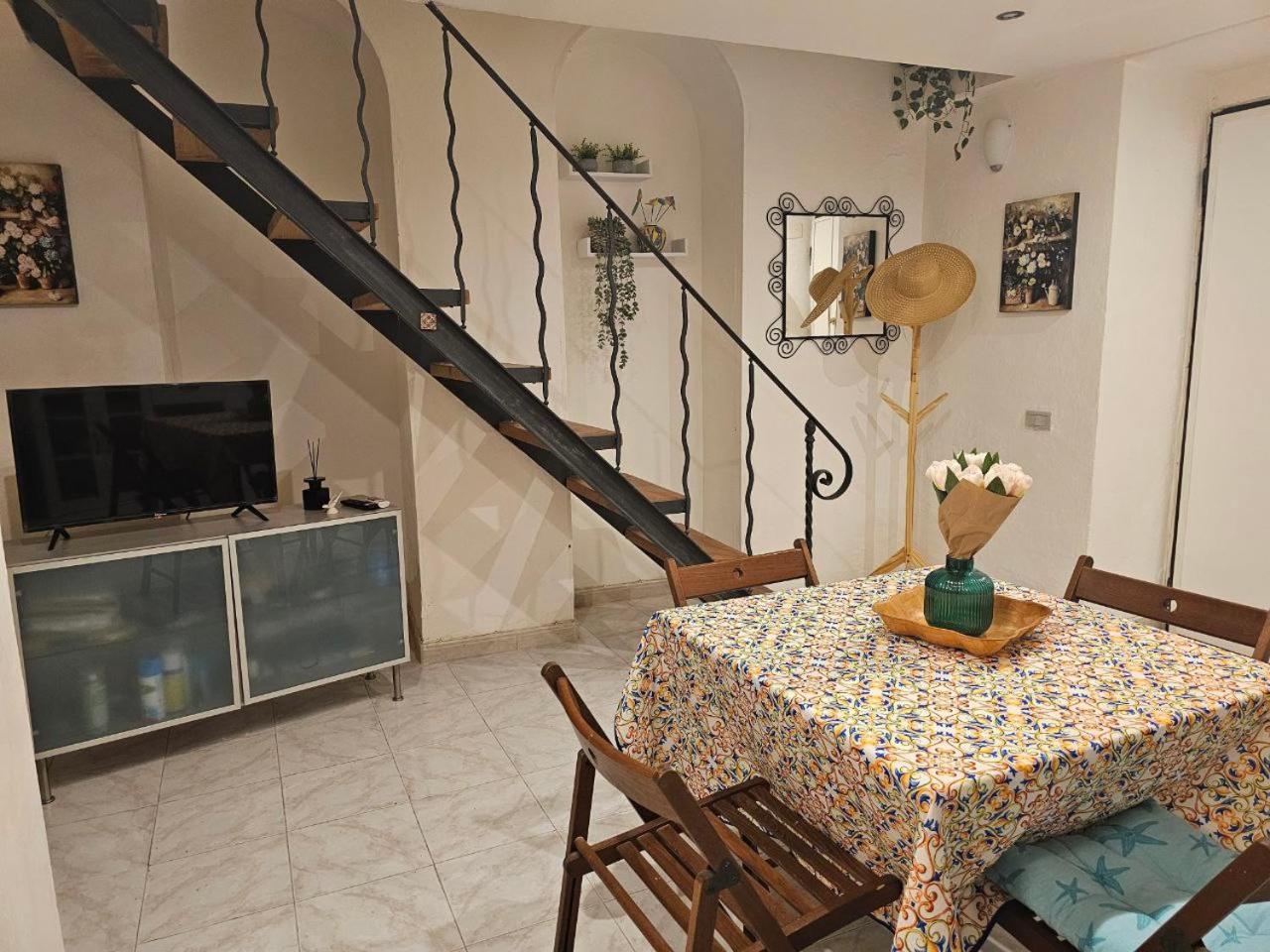 La Maison Bouganville Salerno Eksteriør bilde