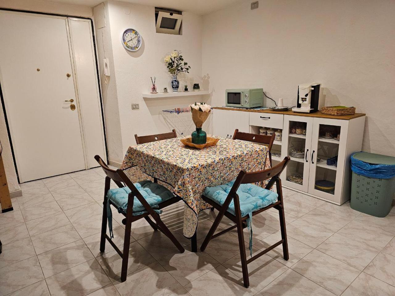 La Maison Bouganville Salerno Eksteriør bilde